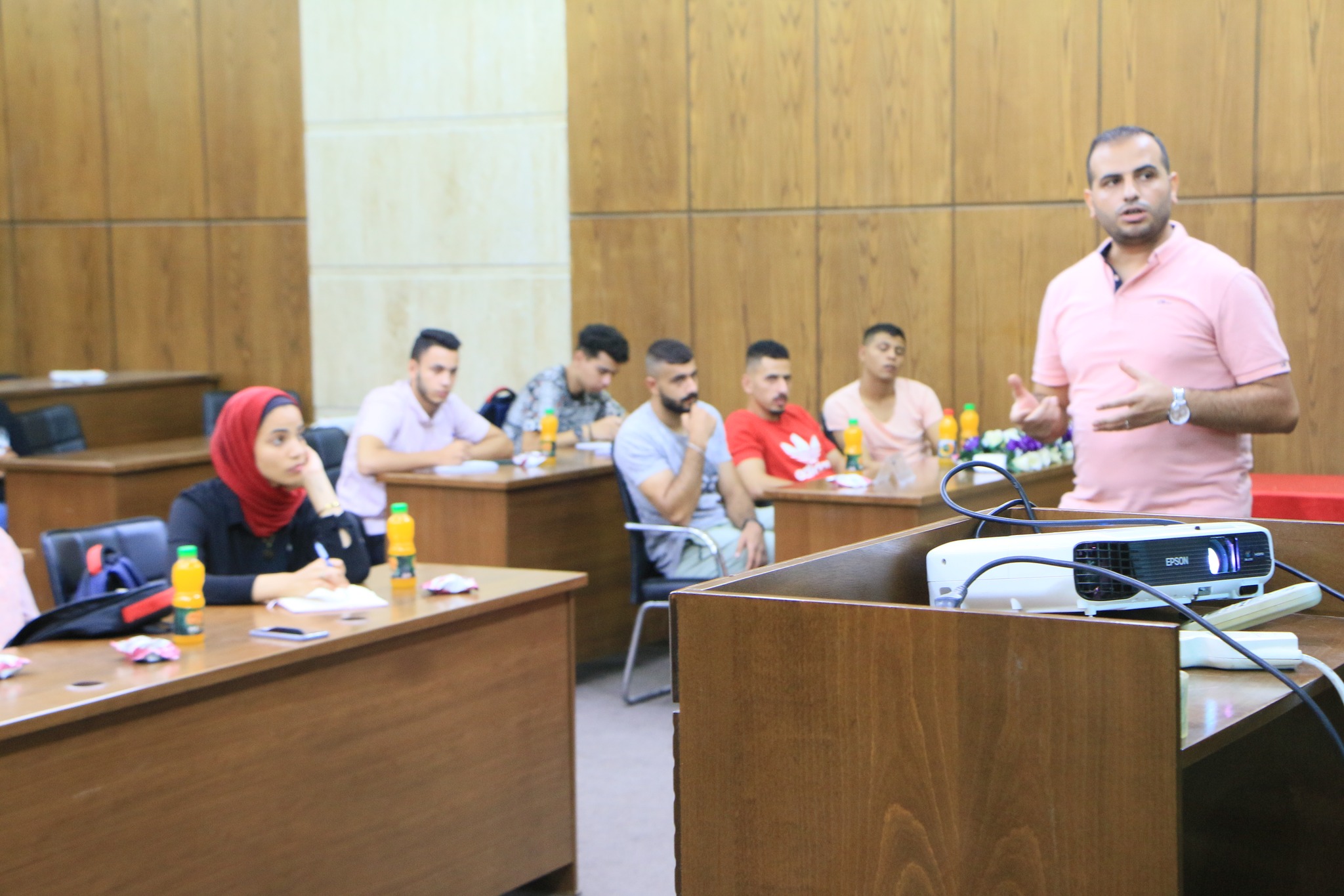 للصحافيين لطلاب جامعة فلسطين